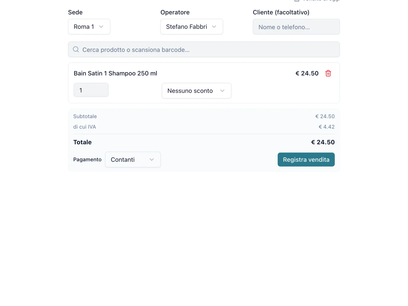 Vendita al banco in corso: sede, operatore, cliente facoltativo, il prodotto nel carrello con lo sconto, subtotale, IVA, totale e metodo di pagamento